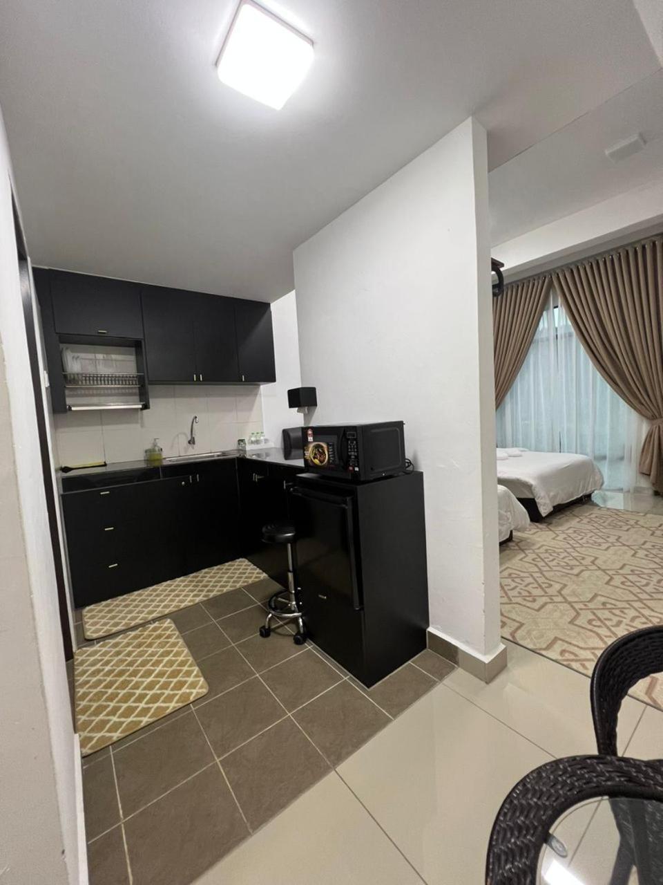 Hassma Studio Apartment At Kompleks Mutiara Gm Гуа-Мусанг Экстерьер фото
